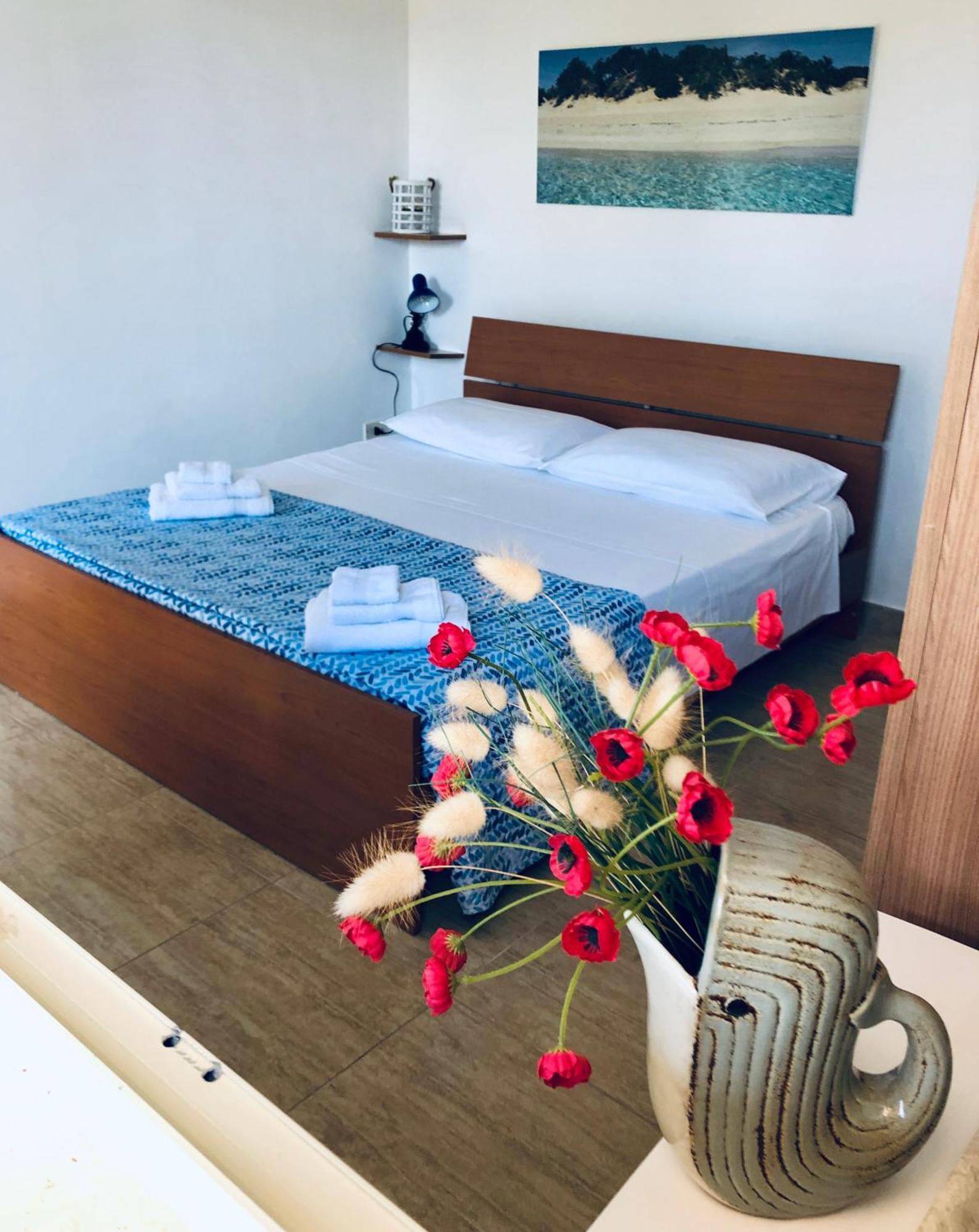 B&B Vento Del Mare San Pietro in Bevagna Exterior photo