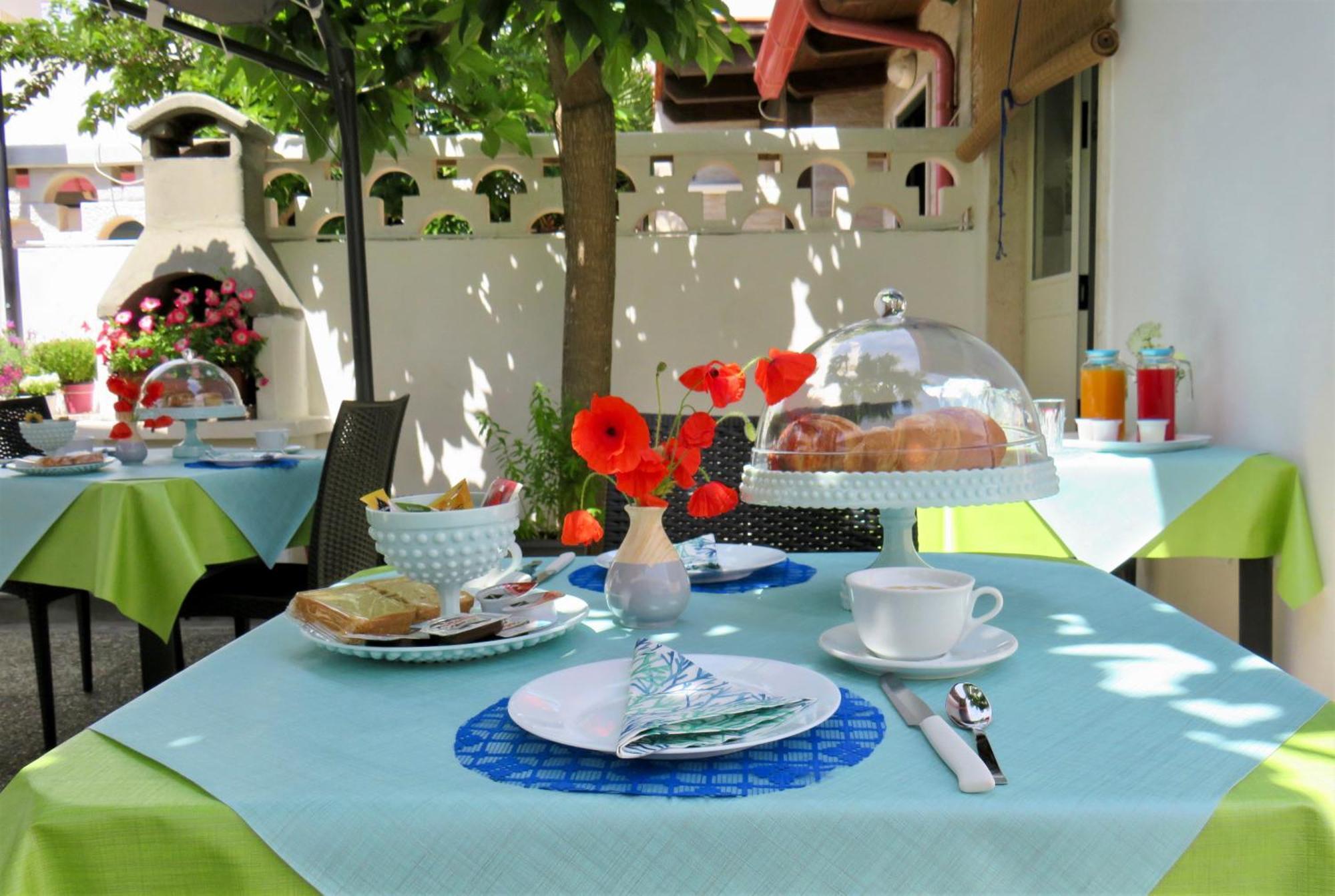 B&B Vento Del Mare San Pietro in Bevagna Exterior photo